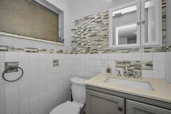 $3,300 | 11490 84th Avenue, Seminole, FL 33772
