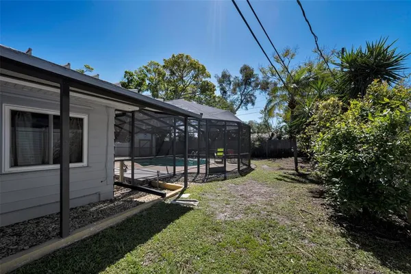 $3,300 | 11490 84th Avenue, Seminole, FL 33772