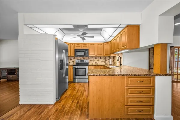 $3,300 | 11490 84th Avenue, Seminole, FL 33772