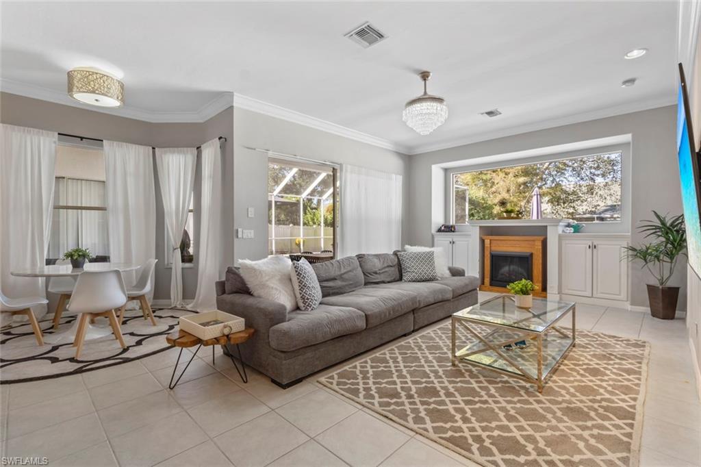 8524 Laurel Lakes Boulevard Naples, FL 34119 - Photo 21 of 42