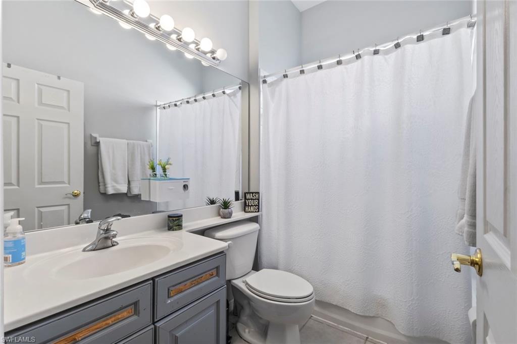 8524 Laurel Lakes Boulevard Naples, FL 34119 - Photo 23 of 42