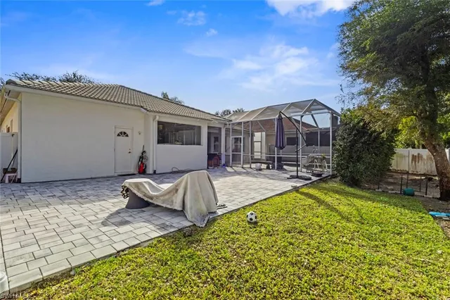 $815,000 | 8524 Laurel Lakes Boulevard, Naples, FL 34119