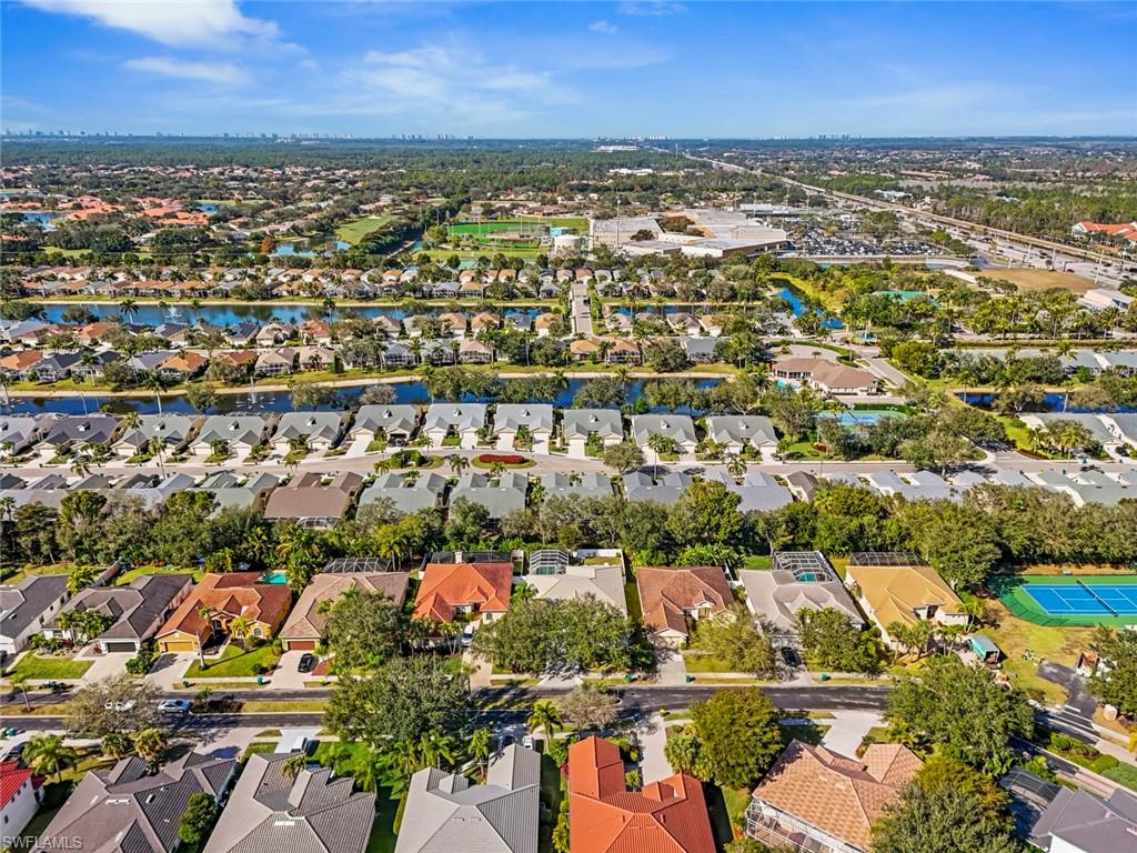 8524 Laurel Lakes Boulevard Naples, FL 34119 - Photo 34 of 42
