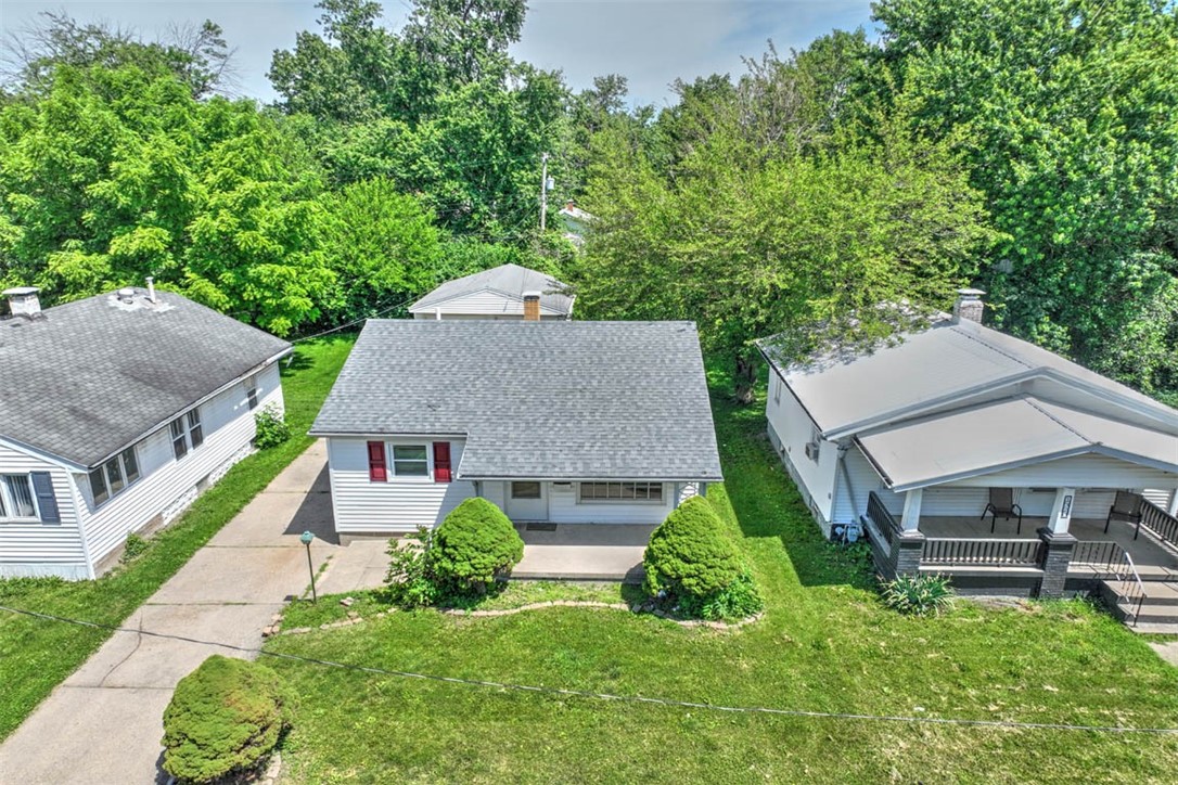 1314 East Lawrence Street Decatur, IL 62521 - Photo 2 of 24