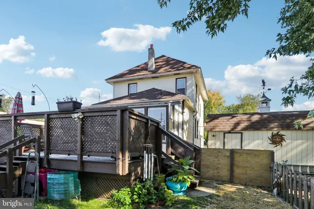 $380,000 | 2 Creston Avenue, Audubon, NJ 08106