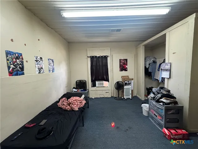 $110,000 | 400 Grimes Street, Cuero, TX 77954