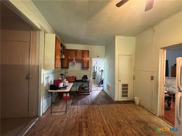 $95,000 | 400 Grimes Street, Cuero, TX 77954