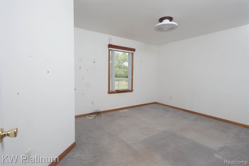 7448 Avoca Road North Street, MI 48049 - Photo 13 of 48