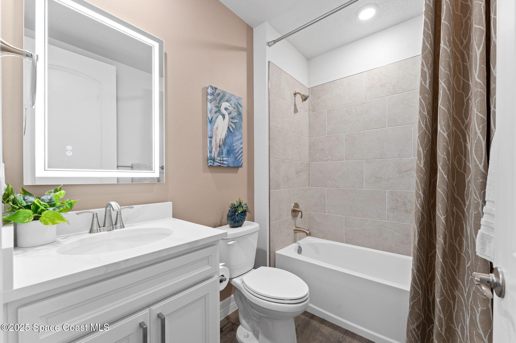 215 1st Street Cocoa, FL 32922 - Photo 31 of 52 Guest Bath