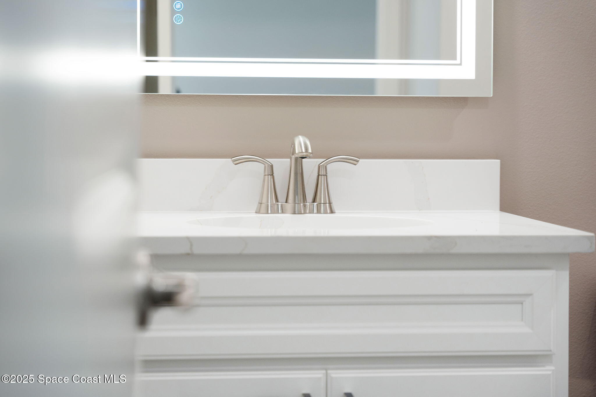 215 1st Street Cocoa, FL 32922 - Photo 42 of 52 Guest Bath 2