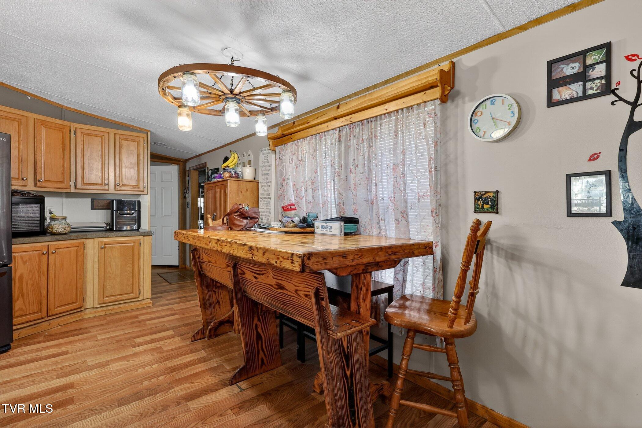 393 Meadow Creek Road Bristol, TN 37620 - Photo 10 of 41 393-Meadow-Creek-Rd-WindowStill-Real-Est