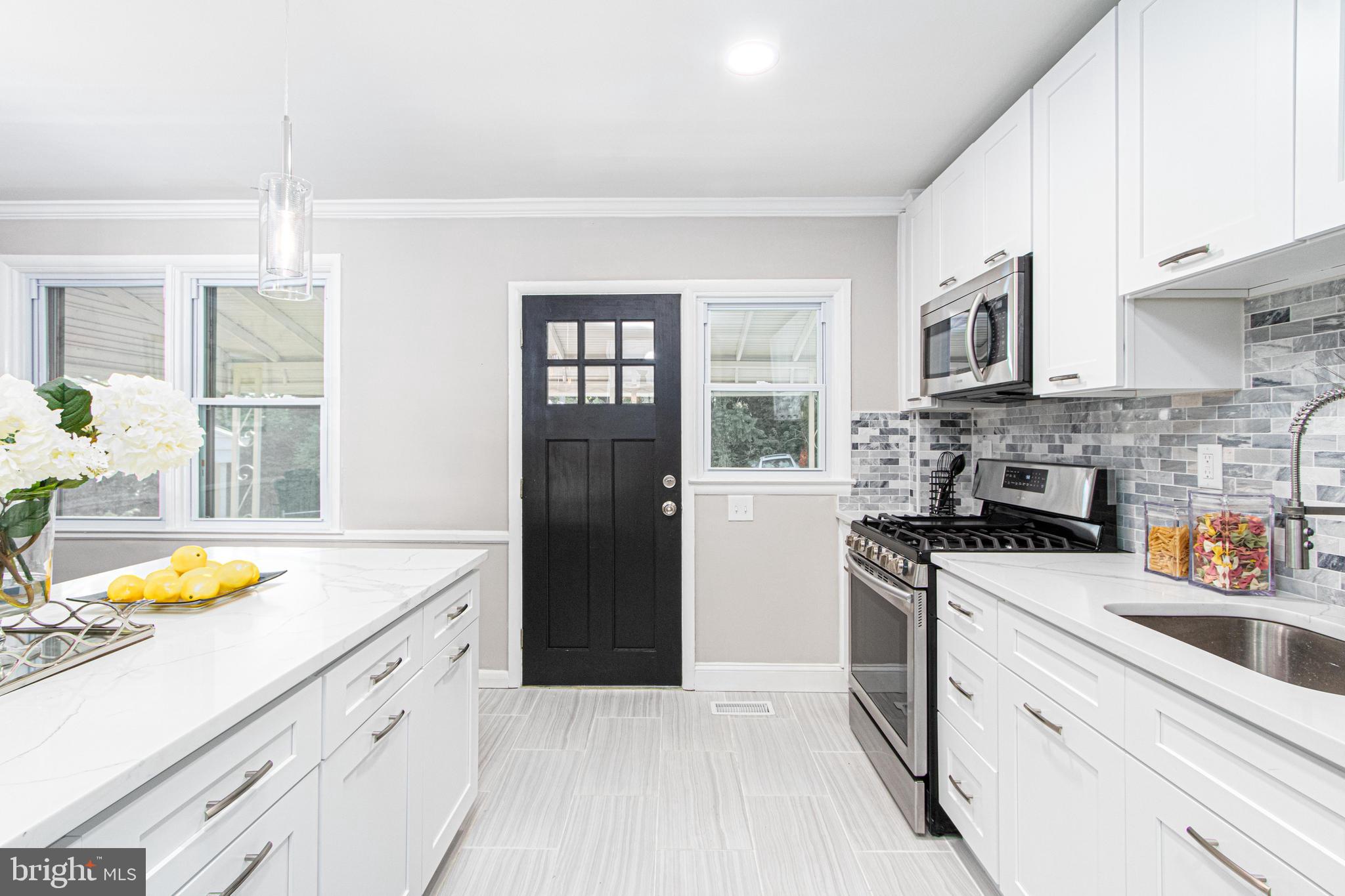 6104 Dunroming Road Baltimore, MD 21239 - Photo 22 of 59