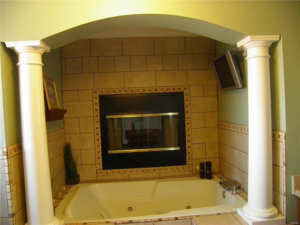 803 Ofallon Troy Road Lebanon, IL 62254 - Photo 14 of 48 Gallery Image 14