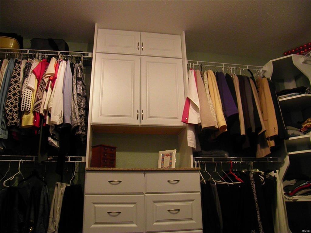 803 Ofallon Troy Road Lebanon, IL 62254 - Photo 15 of 48 Gallery Image 15