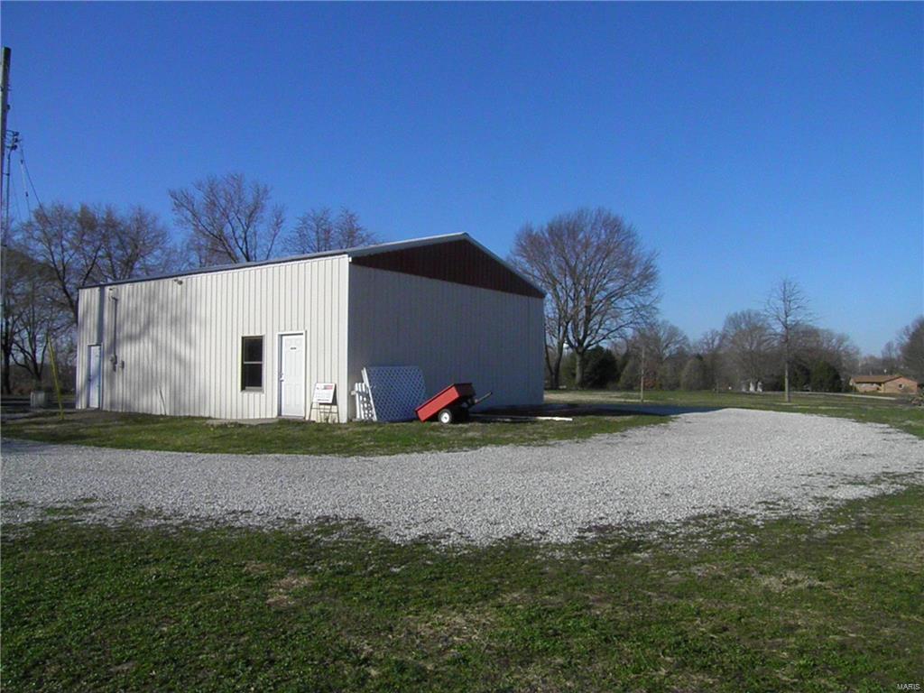 803 Ofallon Troy Road Lebanon, IL 62254 - Photo 32 of 48 Gallery Image 32