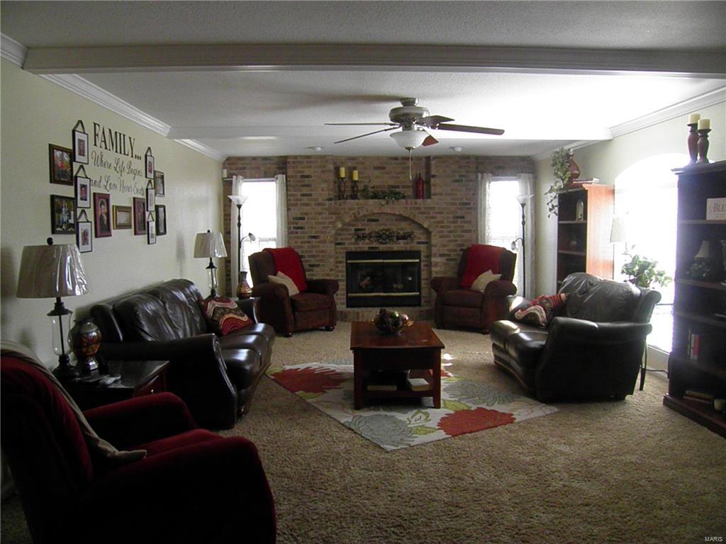 803 Ofallon Troy Road Lebanon, IL 62254 - Photo 4 of 48 Gallery Image 4