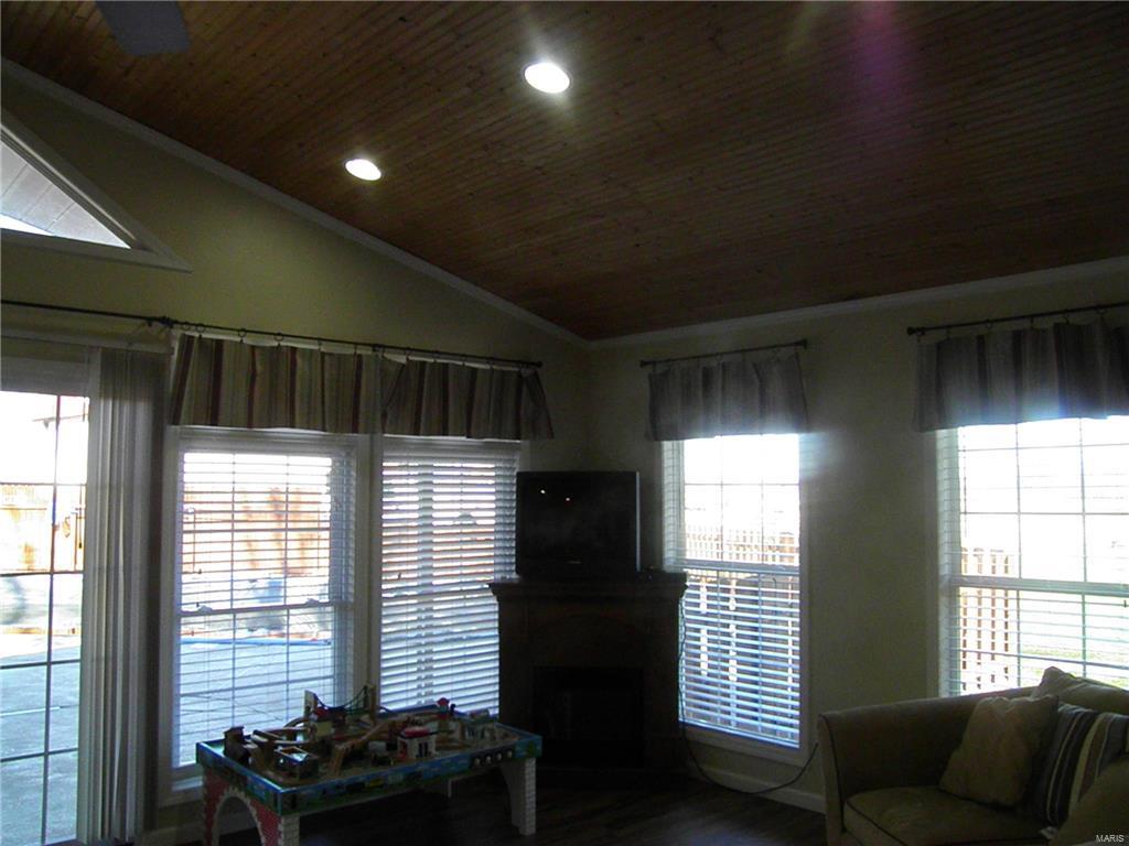 803 Ofallon Troy Road Lebanon, IL 62254 - Photo 42 of 48 Gallery Image 42