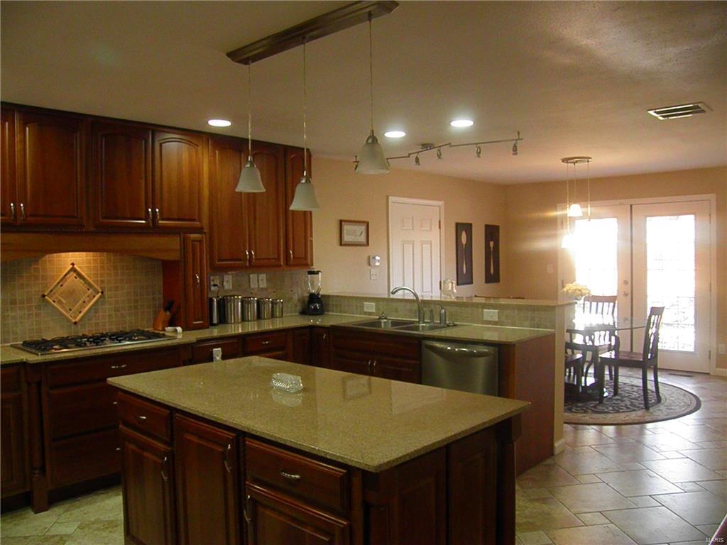 803 Ofallon Troy Road Lebanon, IL 62254 - Photo 8 of 48 Gallery Image 8
