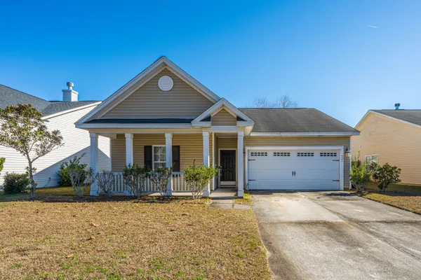 $243,750 | 321 Killarney Trail, Moncks Corner, SC 29461