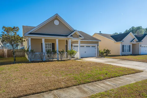 $243,750 | 321 Killarney Trail, Moncks Corner, SC 29461