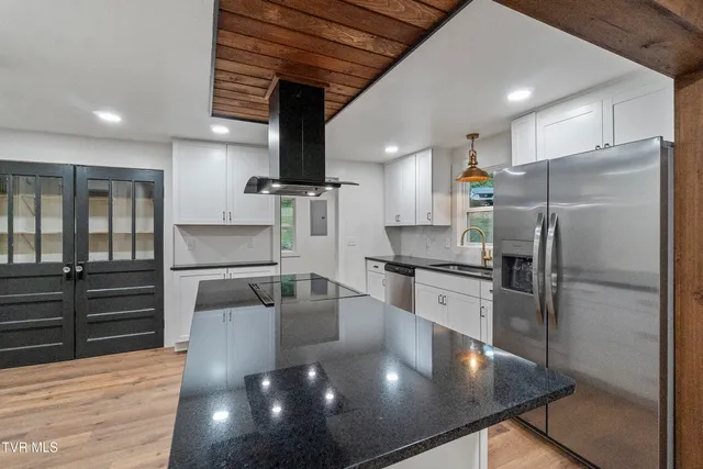 $449,800 | 40 Bales Road, Mosheim, TN 37818