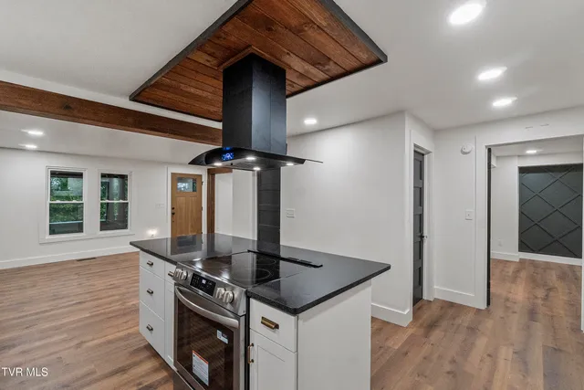 $449,800 | 40 Bales Road, Mosheim, TN 37818