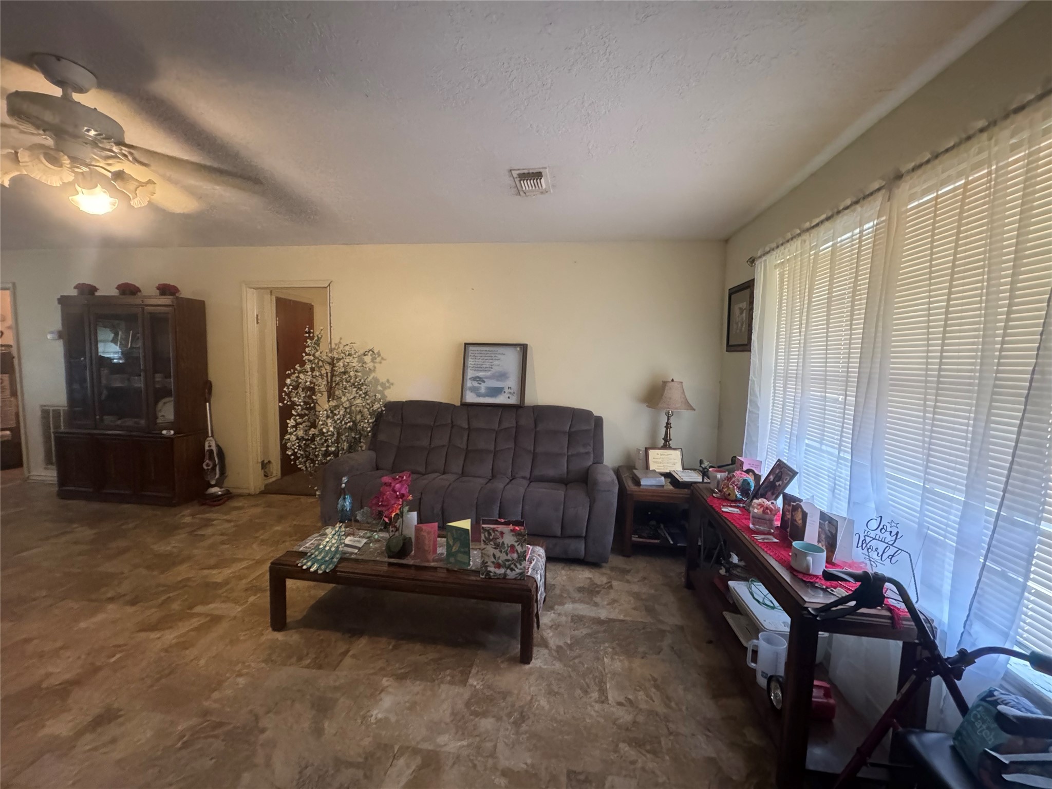 115 St John Road Schulenburg, TX 78956 - Photo 4 of 19