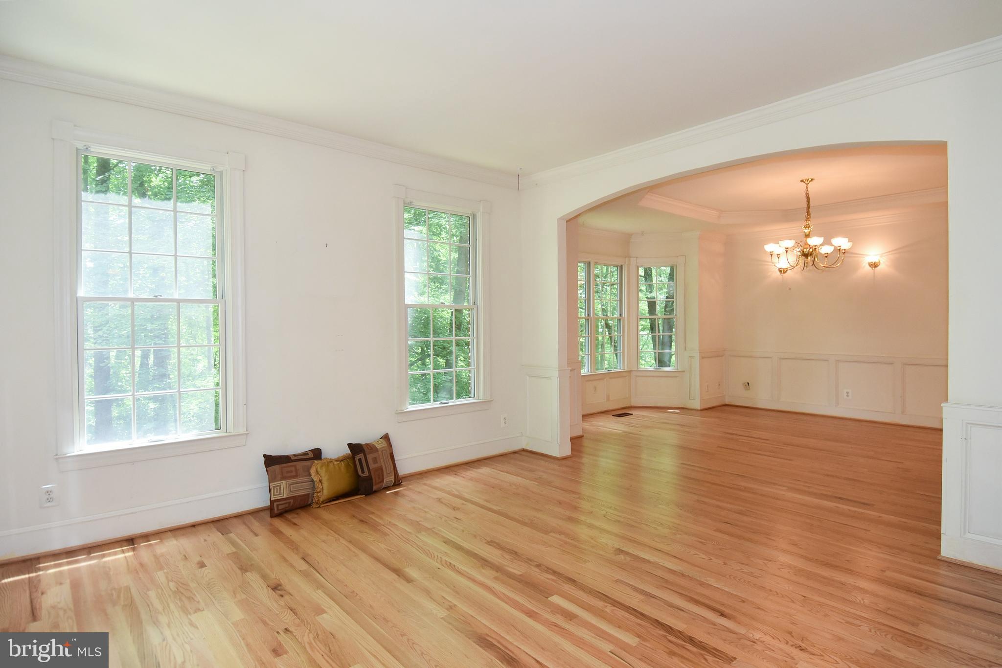 15804 Laughlin Lane Silver Spring, MD 20906 - Photo 13 of 69 Living Room/Dining Room