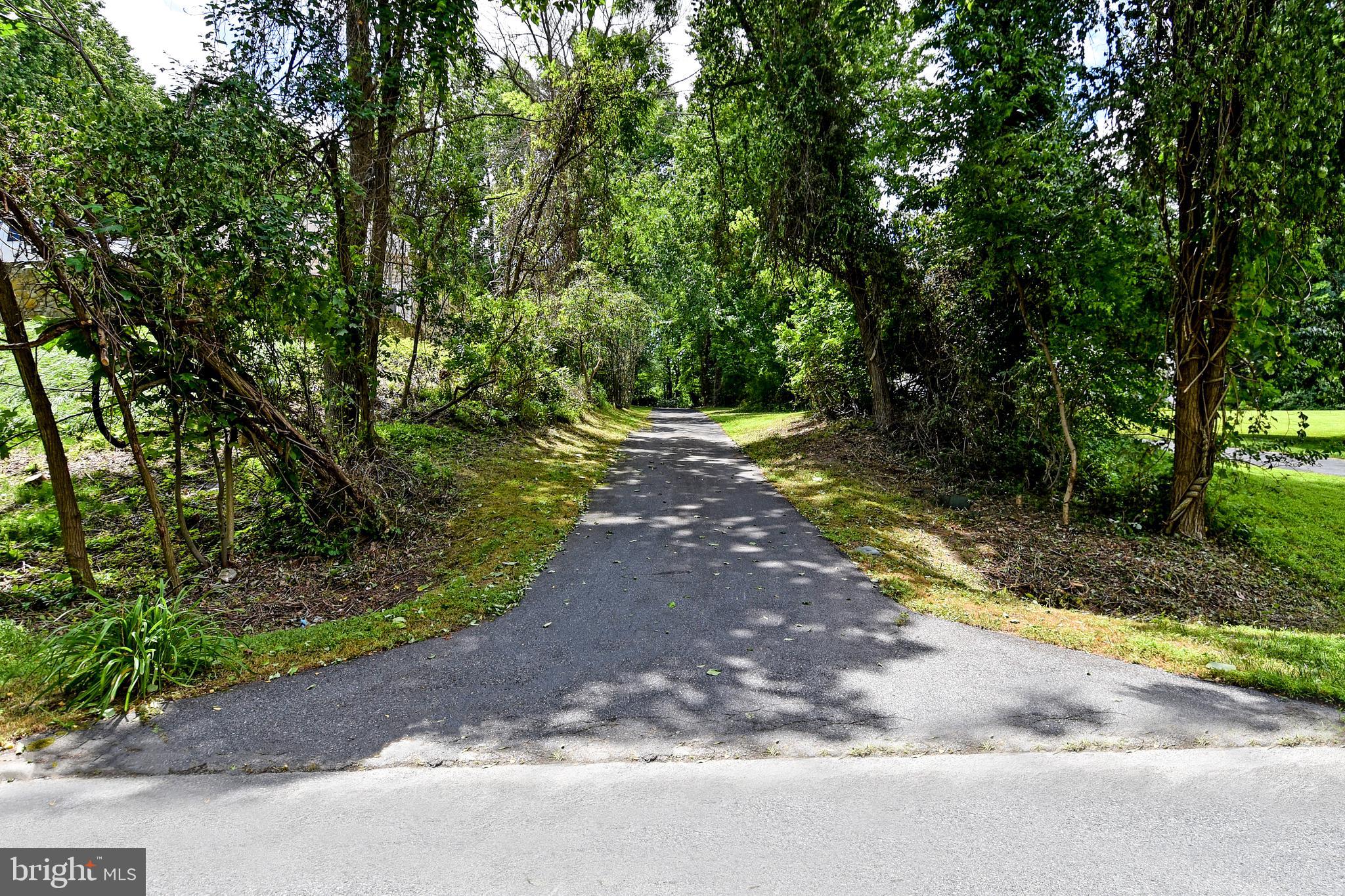 15804 Laughlin Lane Silver Spring, MD 20906 - Photo 6 of 69 Private Driveway