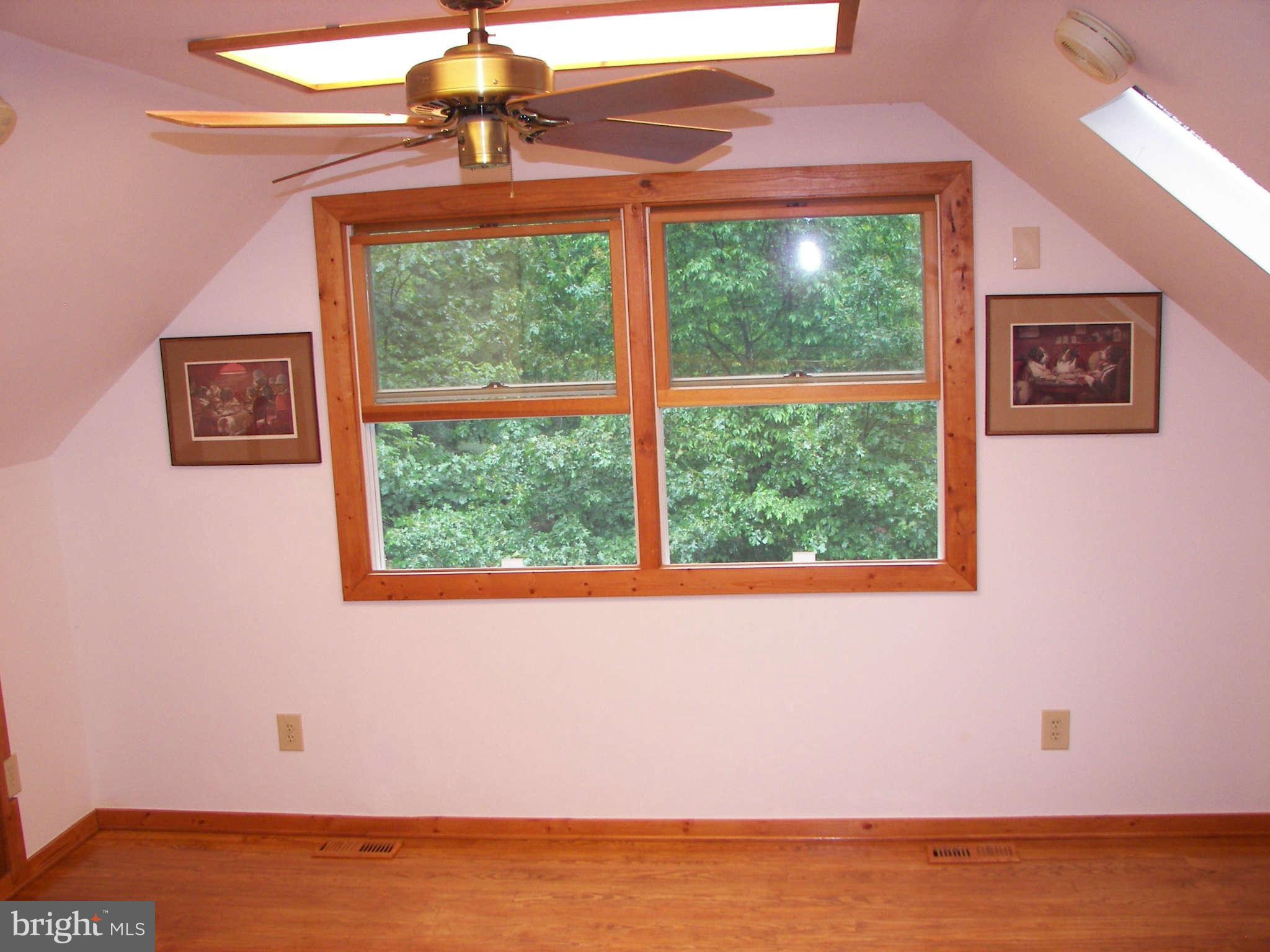 1283 Ungers Store Road Berkeley Springs, WV 25411 - Photo 29 of 30 Interior (General)