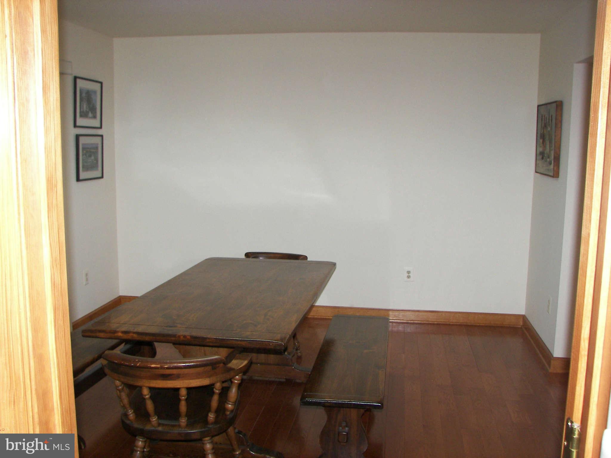 1283 Ungers Store Road Berkeley Springs, WV 25411 - Photo 10 of 30 Dining Room