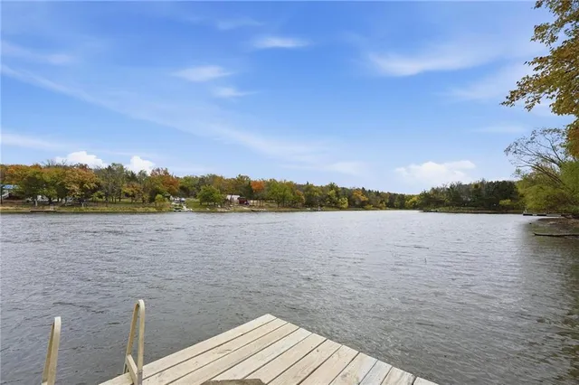 $299,600 | 58 East Sugar Lk Cove, Mound City, KS 66056