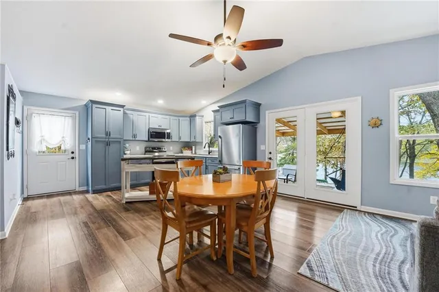 $299,600 | 58 East Sugar Lk Cove, Mound City, KS 66056