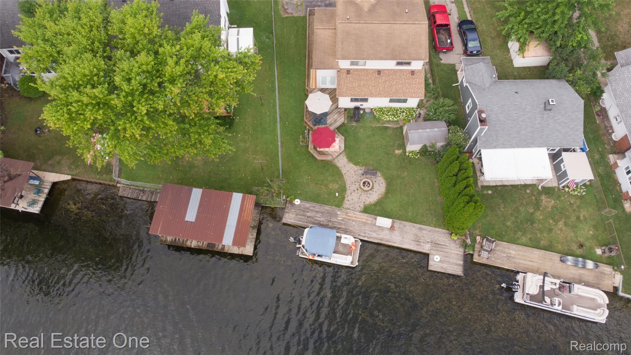 9108 Mcgregor Road Pinckney, MI 48169 - Photo 44 of 48 aero_dji_0286.jpg