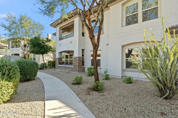 $2,700 | 33575 North Dove Lakes Drive, Unit 1023, Cave Creek, AZ 85331