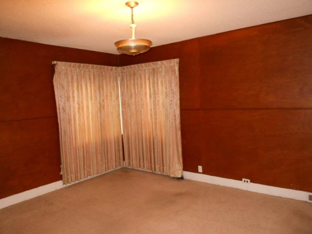2831 Roosevelt Road Muskegon, MI 49441 - Photo 15 of 40 2831 Roosevelt Rd. Rsvlt Park 49441 014