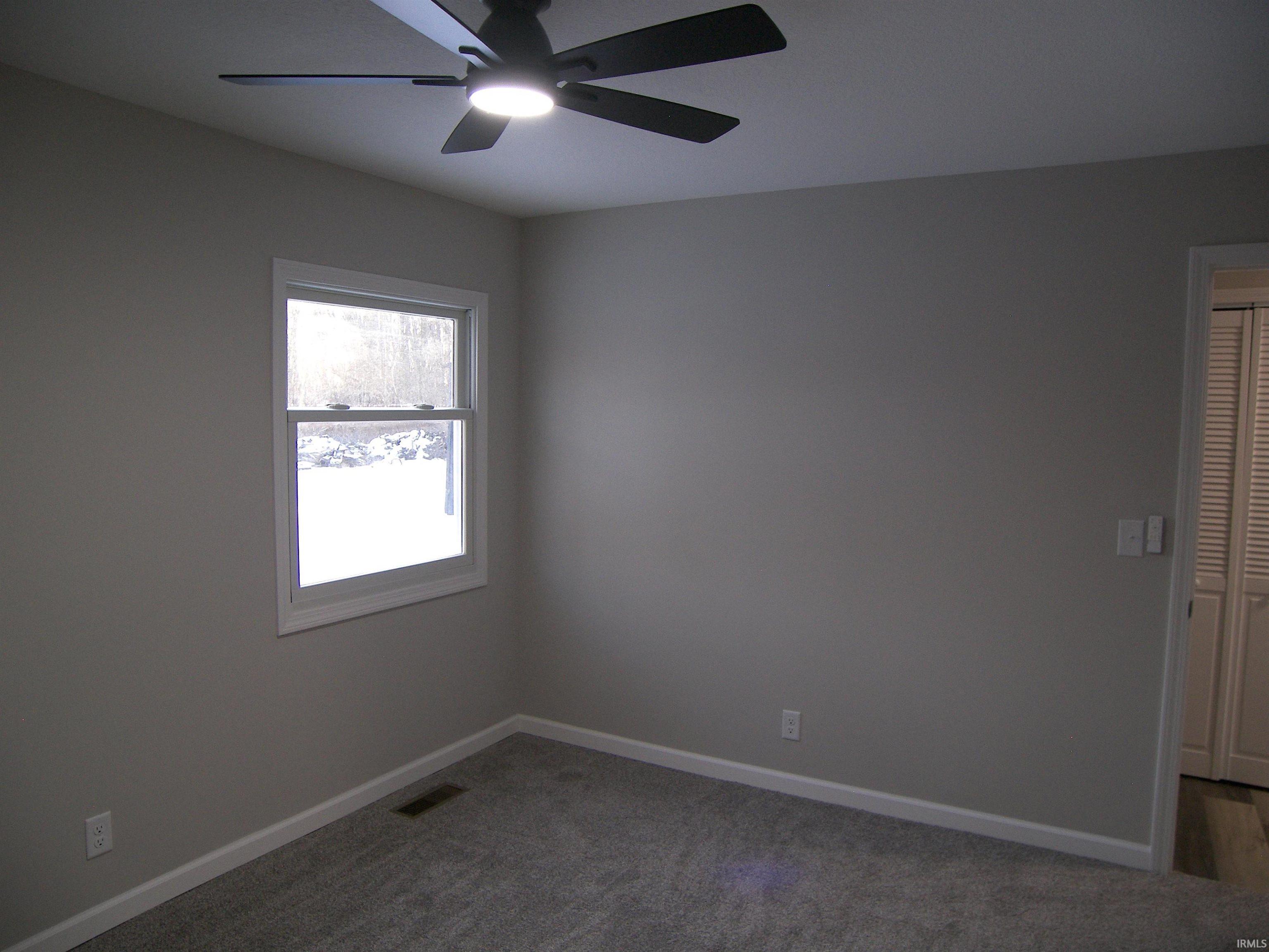 1820 Michaels Street Warsaw, IN 46580 - Photo 13 of 36