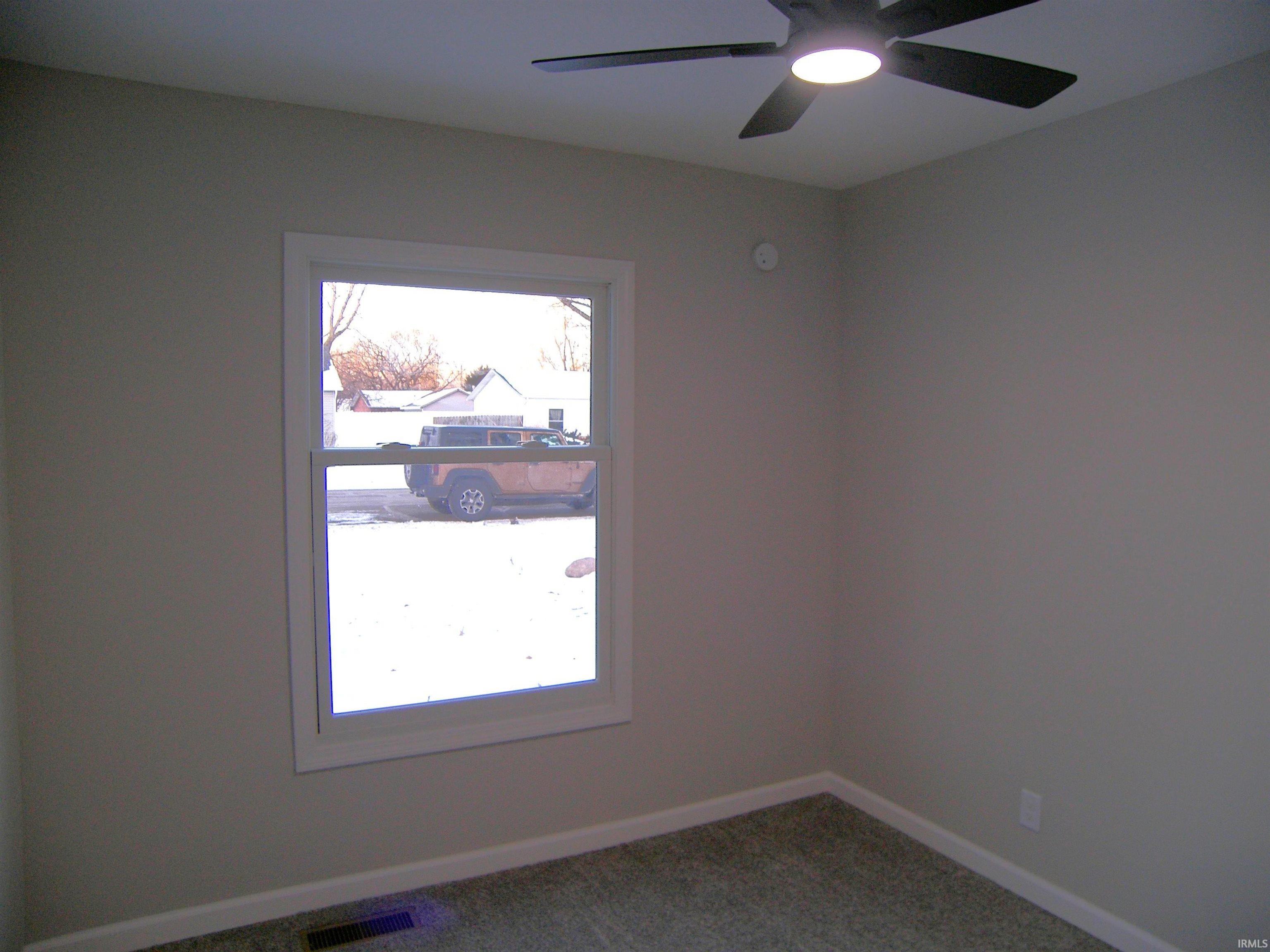 1820 Michaels Street Warsaw, IN 46580 - Photo 14 of 36