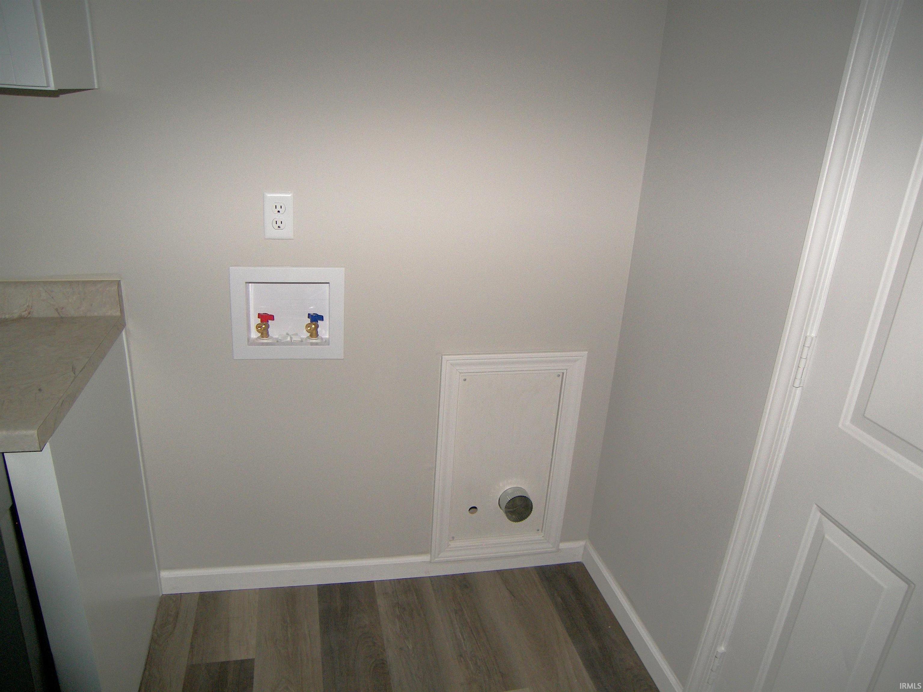 1820 Michaels Street Warsaw, IN 46580 - Photo 17 of 36