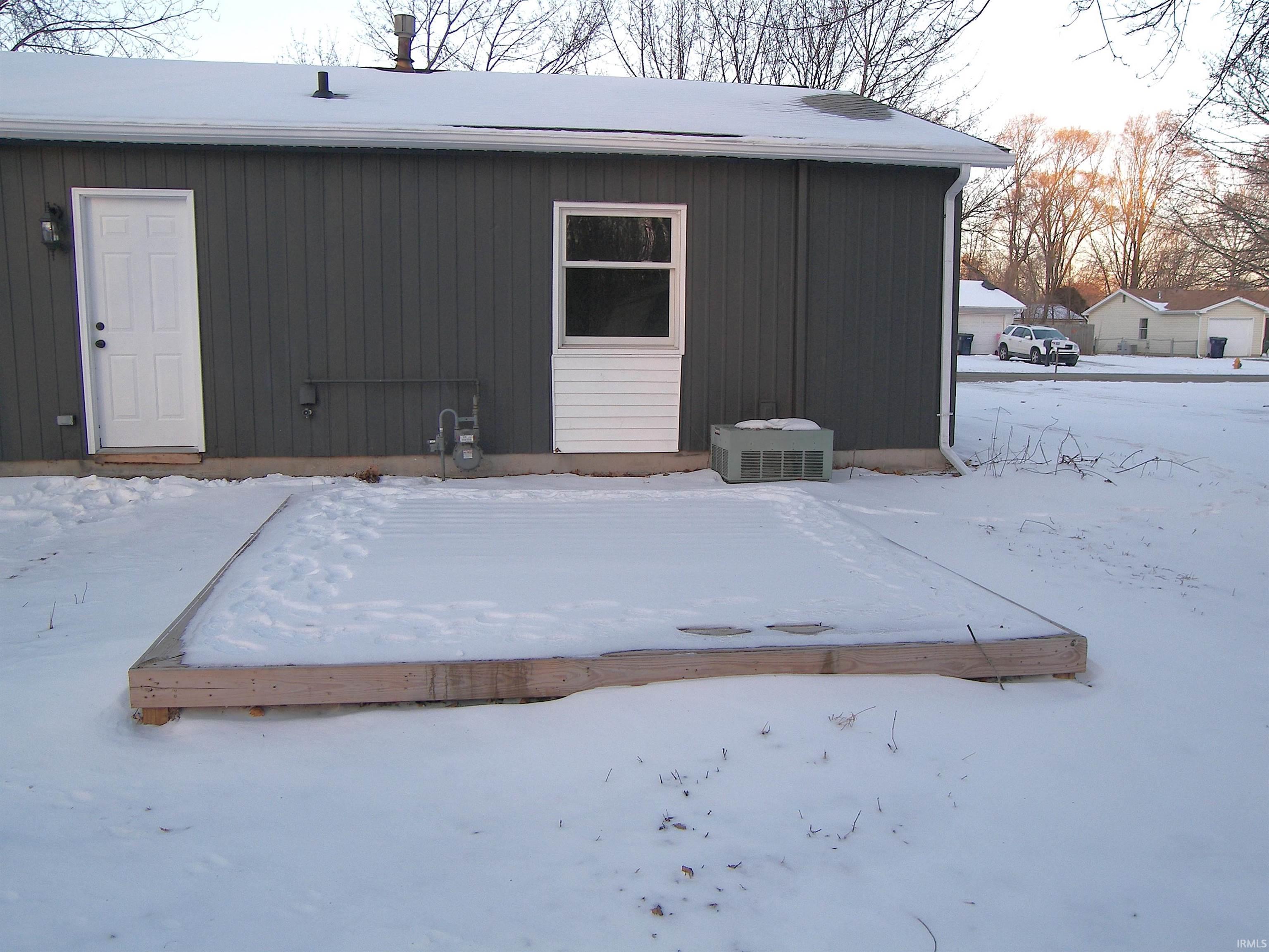 1820 Michaels Street Warsaw, IN 46580 - Photo 34 of 36