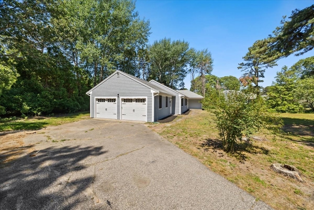33 Runestone Road Yarmouth, MA 02664 - Photo 34 of 41