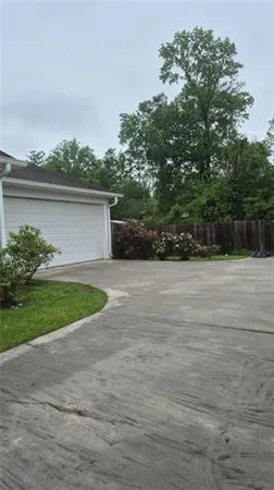 $2,000 | 39329 Brookfield Drive, Ponchatoula, LA 70454