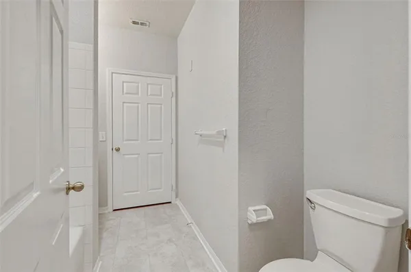 $1,575 | 18001 Richmond Pl Drive, Unit 1112, Tampa, FL 33647