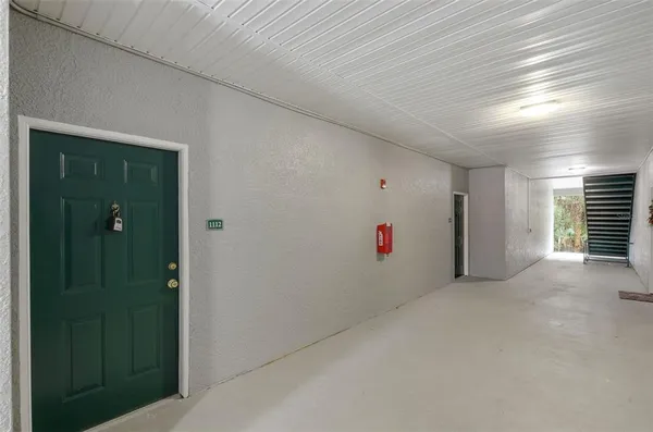 $1,575 | 18001 Richmond Pl Drive, Unit 1112, Tampa, FL 33647