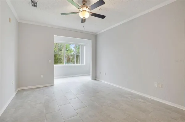 $1,575 | 18001 Richmond Pl Drive, Unit 1112, Tampa, FL 33647