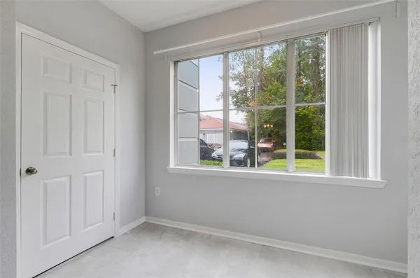 $1,575 | 18001 Richmond Pl Drive, Unit 1112, Tampa, FL 33647