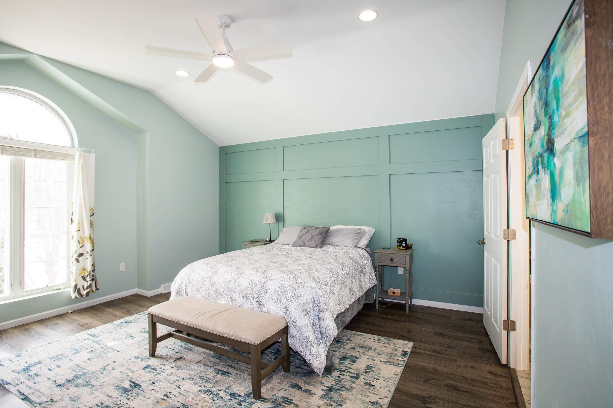 2564 Fox Ridge Court Sheboygan, WI 53081 - Photo 13 of 33 Primary Bedroom