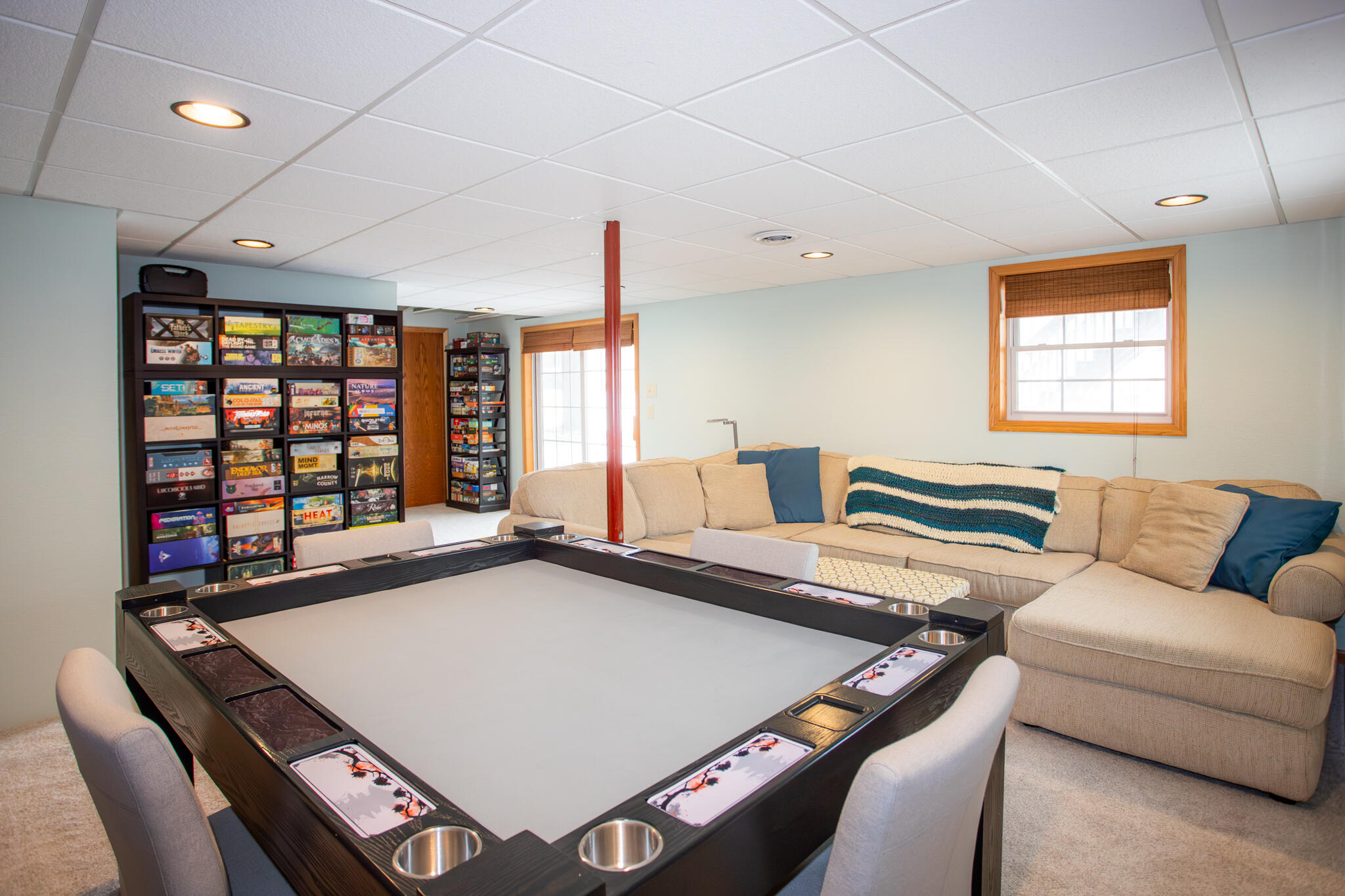 2564 Fox Ridge Court Sheboygan, WI 53081 - Photo 30 of 33 Family Room