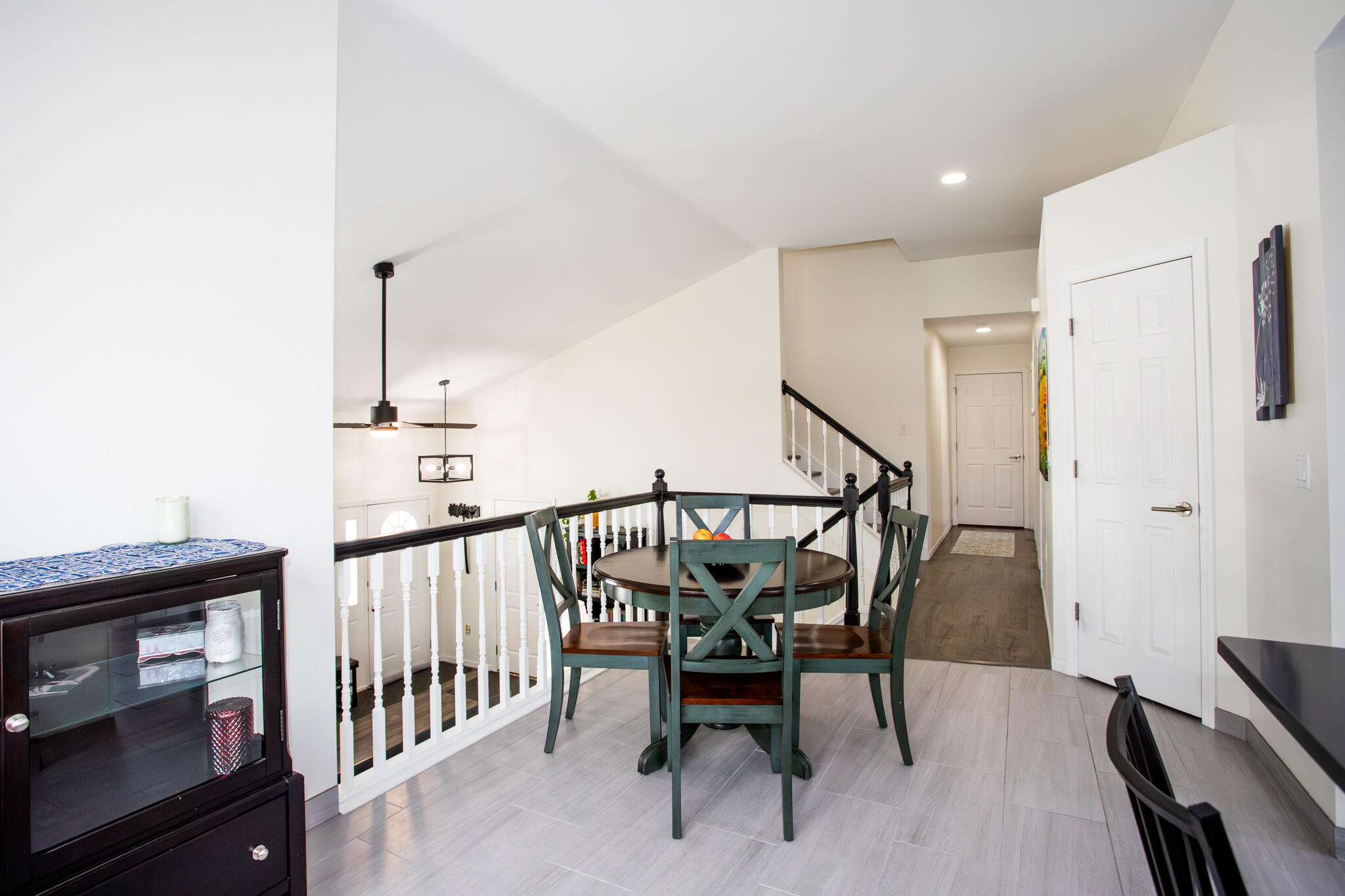 2564 Fox Ridge Court Sheboygan, WI 53081 - Photo 7 of 33 Dining Room