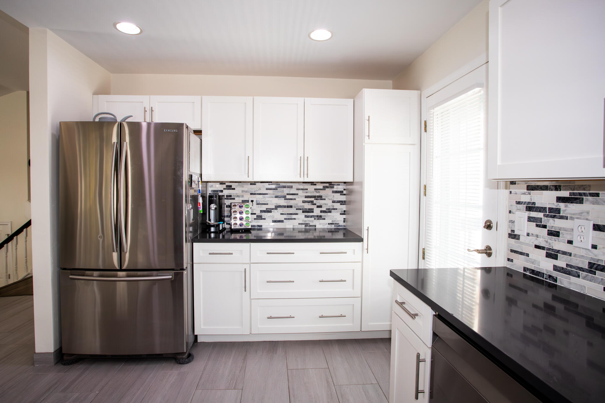 2564 Fox Ridge Court Sheboygan, WI 53081 - Photo 9 of 33 Kitchen